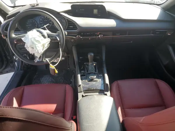 JM1BPBLM9S1756342 2025 MAZDA 3 - Image 8