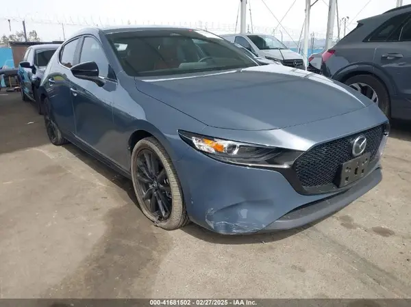 JM1BPBLMXR1652534 2024 MAZDA 3 - Image 1