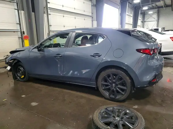 JM1BPBLMXR1721366 2024 MAZDA 3 - Image 2