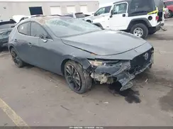 JM1BPBLMXS1792122 2025 MAZDA 3
