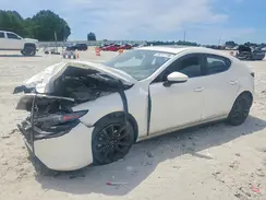 JM1BPBML7N1506611 2022 MAZDA 3