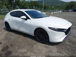 JM1BPBML8N1515026 2022 MAZDA 3