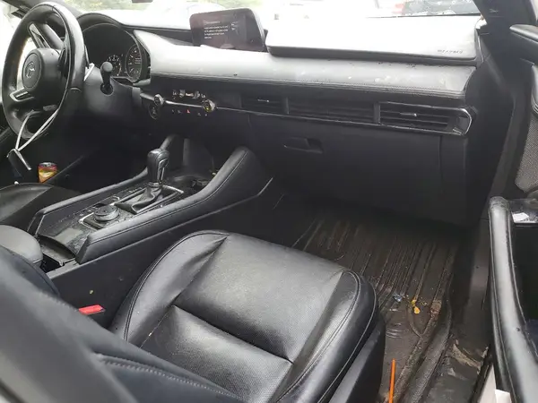 JM1BPBML9M1402216 2021 MAZDA 3 - Image 8