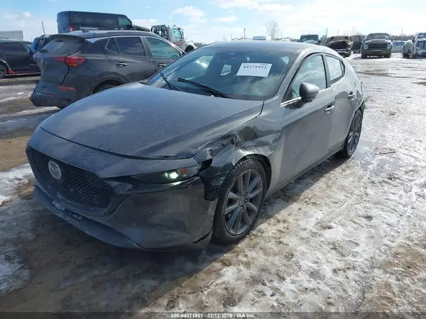 JM1BPBMM1K1129150 2019 MAZDA 3 - Image 2