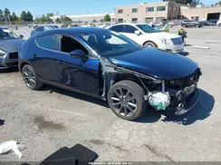 JM1BPBMM1K1139709 2019 MAZDA 3