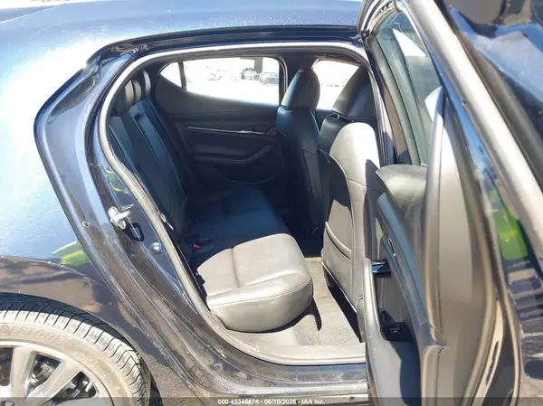 JM1BPBMM1K1139709 2019 MAZDA 3 - Image 8