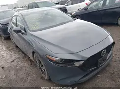 JM1BPBMM2K1130260 2019 MAZDA 3