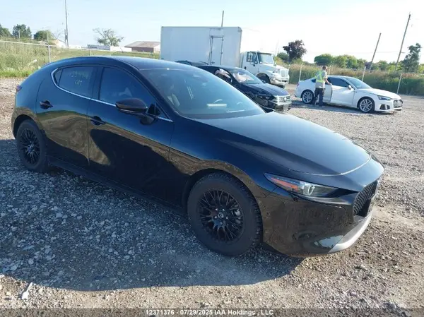 JM1BPBMM2R1701577 2024 MAZDA 3 - Image 1