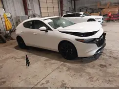 JM1BPBMM5P1600997 2023 MAZDA 3
