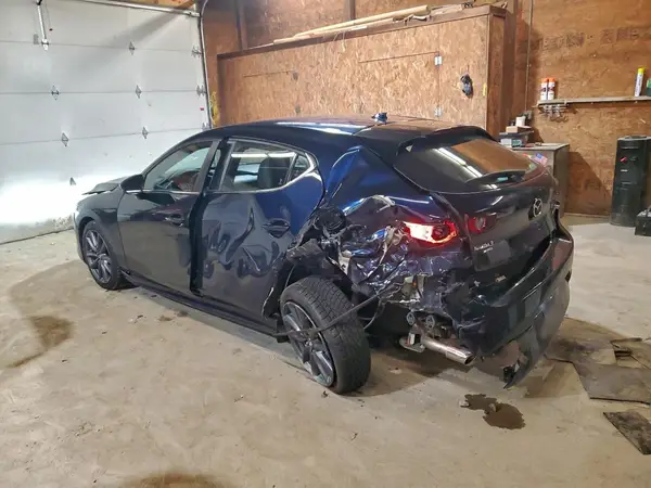 JM1BPBMM6K1140791 2019 MAZDA 3 - Image 2