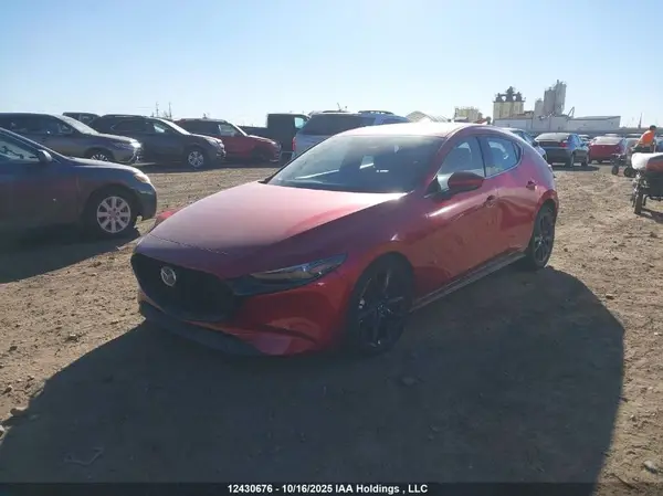 JM1BPBMM7L1148612 2020 MAZDA 3 - Image 2