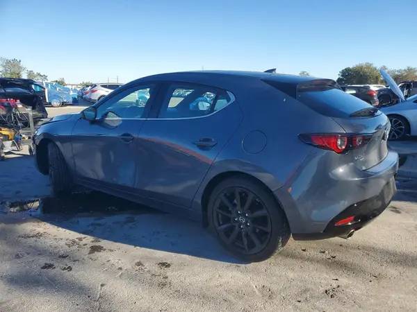 JM1BPBMM8P1605773 2023 MAZDA 3 - Image 2