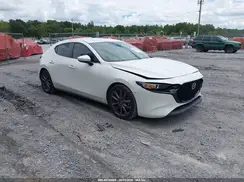JM1BPBMMXK1127218 2019 MAZDA 3