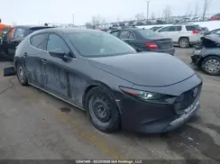 JM1BPBMMXK1130295 2019 MAZDA 3