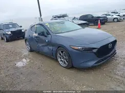JM1BPBMY1M1349894 2021 MAZDA 3