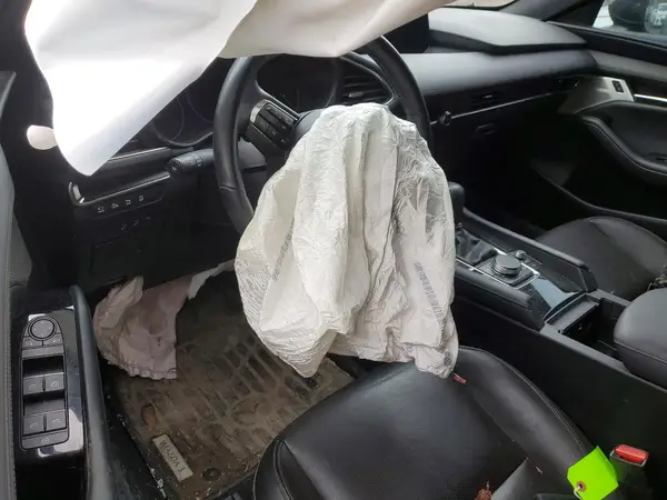 JM1BPBMY5R1707067 2024 MAZDA 3 - Image 8