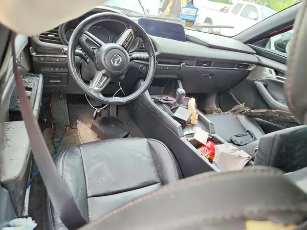 JM1BPBNM2L1155045 2020 MAZDA 3 - Image 8