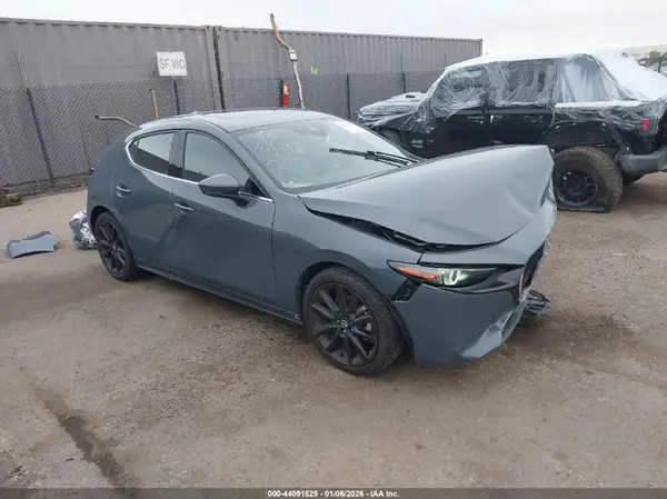 JM1BPBNM3L1155202 2020 MAZDA 3 - Image 1