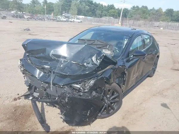 JM1BPBNM4K1123132 2019 MAZDA 3 - Image 2