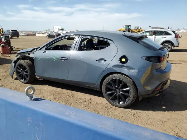 JM1BPBNM7K1124047 2019 MAZDA 3 - Image 2