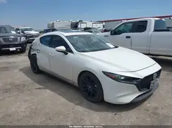 JM1BPBNM8K1145053 2019 MAZDA 3