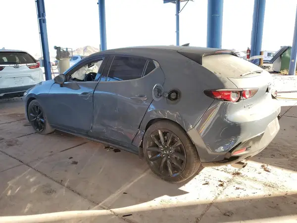 JM1BPBNM9K1125071 2019 MAZDA 3 - Image 2