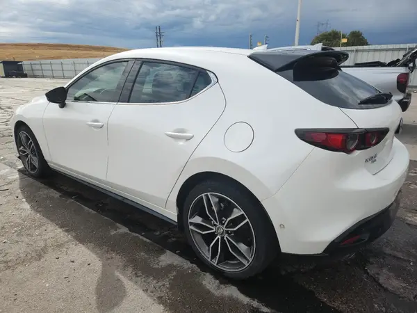 JM1BPBNY1M1334729 2021 MAZDA 3 - Image 2