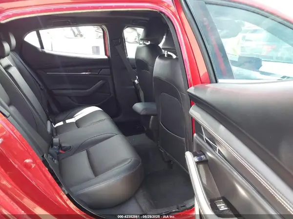 JM1BPBNY2R1653094 2024 MAZDA 3 - Image 8
