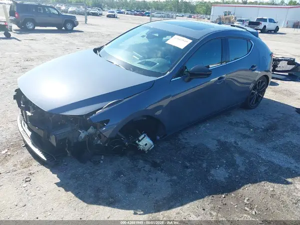 JM1BPBNY2S1756151 2025 MAZDA 3 - Image 2
