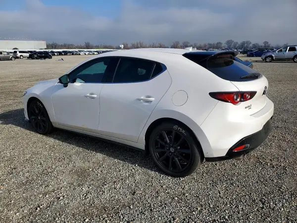 JM1BPBNY2S1778506 2025 MAZDA 3 - Image 2