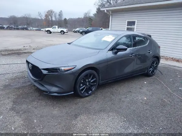 JM1BPBNY6R1650635 2024 MAZDA 3 - Image 2