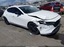JM1BPBNY7M1403956 2021 MAZDA 3