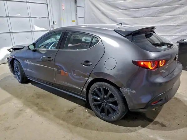 JM1BPBNY7S1774175 2025 MAZDA 3 - Image 2