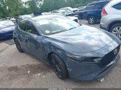 JM1BPBNY8M1312517 2021 MAZDA 3
