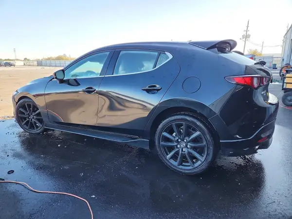 JM1BPBNY9P1620168 2023 MAZDA 3 - Image 2