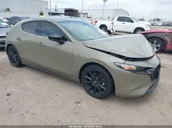 JM1BPBYY1R1708095 2024 MAZDA 3