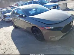 JM1BPBYY8R1700768 2024 MAZDA 3