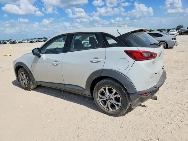 JM1DKBB75G0125832 2016 MAZDA CX-3 - Image 2