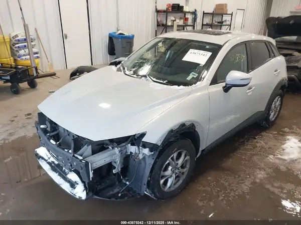 JM1DKBC71G0126569 2016 MAZDA CX-3 - Image 2