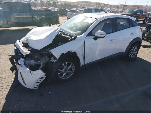 JM1DKBC75G0110259 2016 MAZDA CX-3 - Image 2