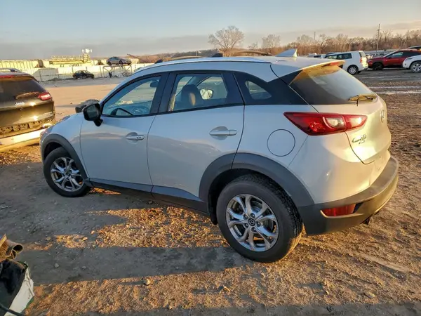 JM1DKBC76G0114675 2016 MAZDA CX-3 - Image 2