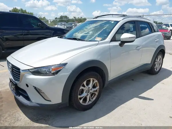 JM1DKBC78G0107453 2016 MAZDA CX-3 - Image 2