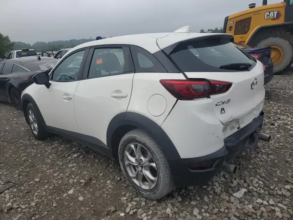 JM1DKBC79G0104464 2016 MAZDA CX-3 - Image 2