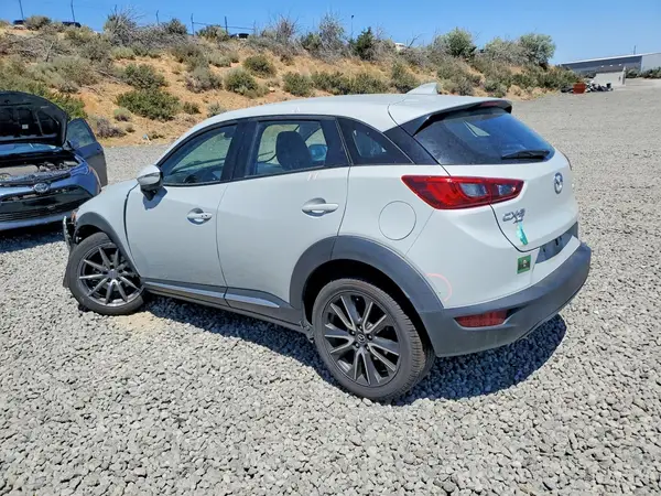 JM1DKBD72G0126417 2016 MAZDA CX-3 - Image 2