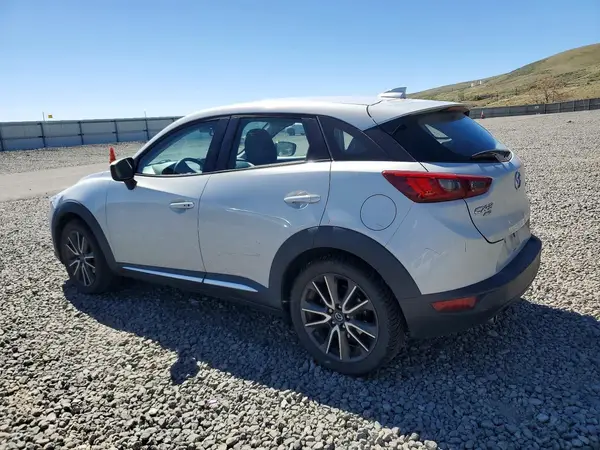 JM1DKBD78G0102512 2016 MAZDA CX-3 - Image 2