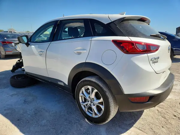JM1DKDB70K0442812 2019 MAZDA CX-3 - Image 2