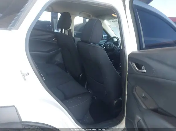 JM1DKDB70K1451990 2019 MAZDA CX-3 - Image 8