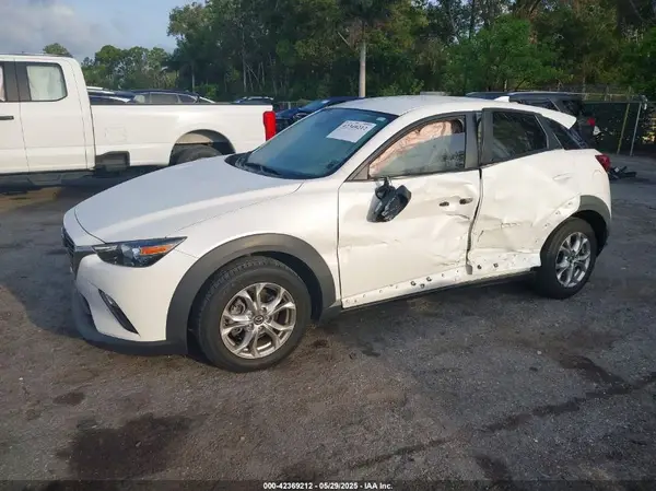 JM1DKDB70K1457899 2019 MAZDA CX-3 - Image 2