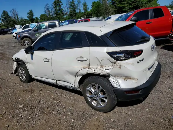 JM1DKDB70L1474834 2020 MAZDA CX-3 - Image 2