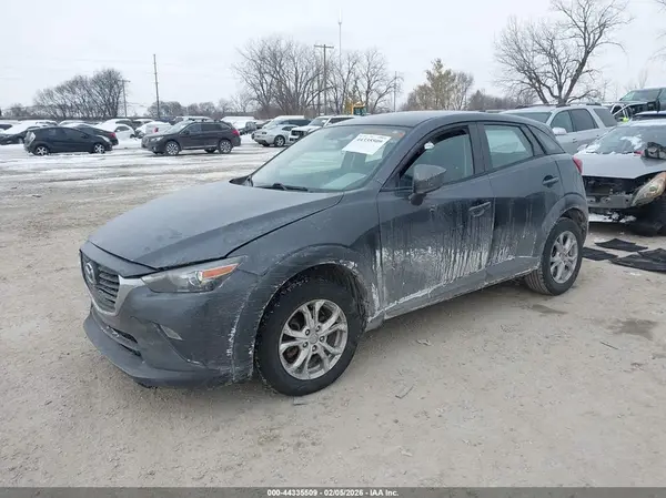 JM1DKDB71H0157805 2017 MAZDA CX-3 - Image 2